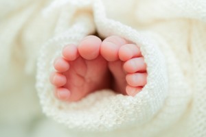 newborn-toes-1966491_1920